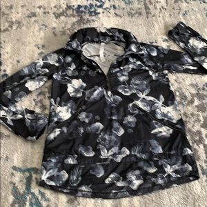 Lululemon lightweight jacket with built in hood